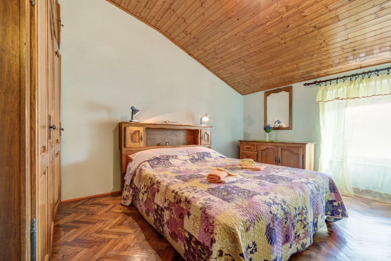 D&L Apartment In Center Pula Exterior photo